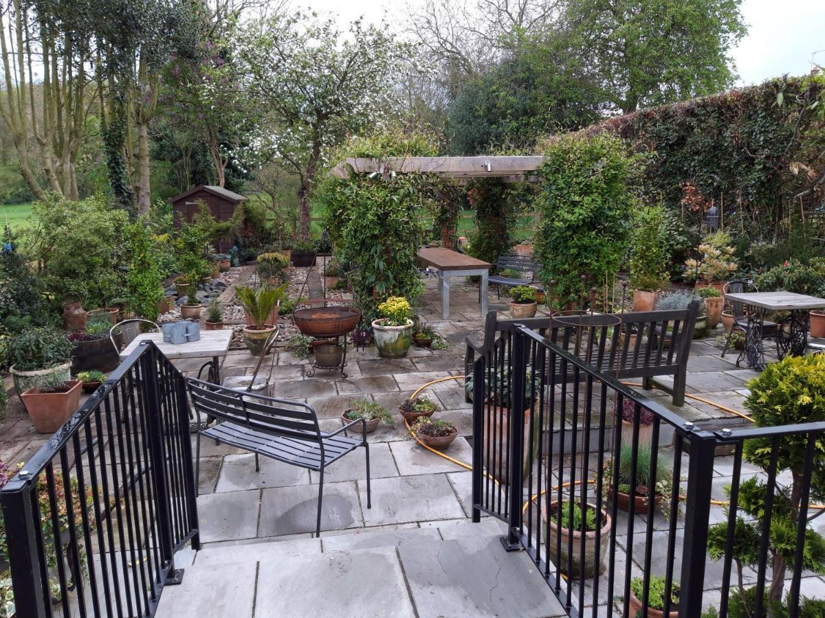 Bed and Breakfast Havisham House Woburn Esterno foto